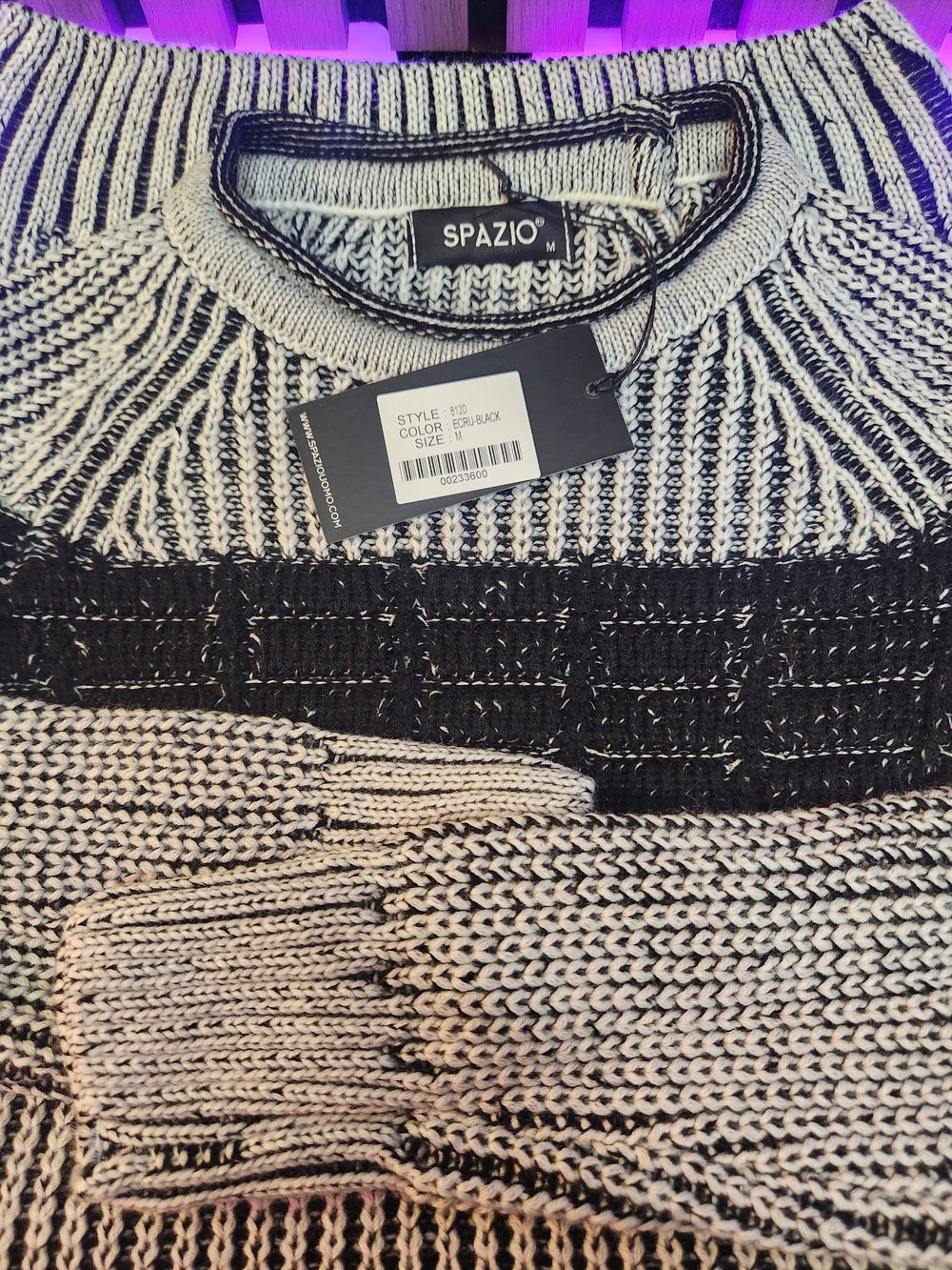 Spazio Men’s Crewneck Knit Sweater in Black & Cream Size M